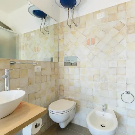 Marina D'agro Bed & Breakfast